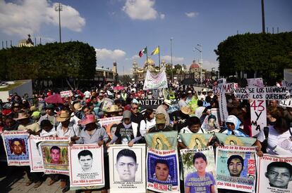 Una protesta por los 43 de Ayotzinapa.