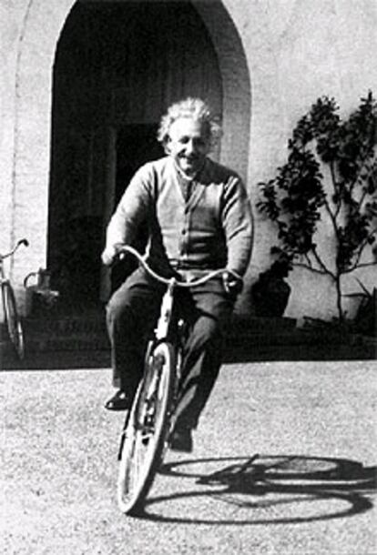 Einstein, en Santa Bárbara (California) el 18 de febrero de 1933.