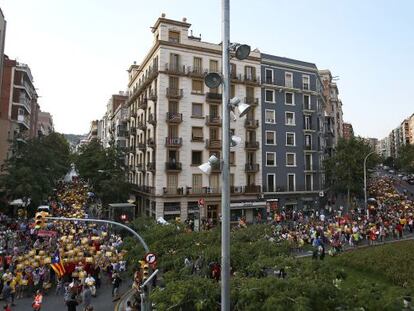 Momento final del ensayo de la V en Gràcia