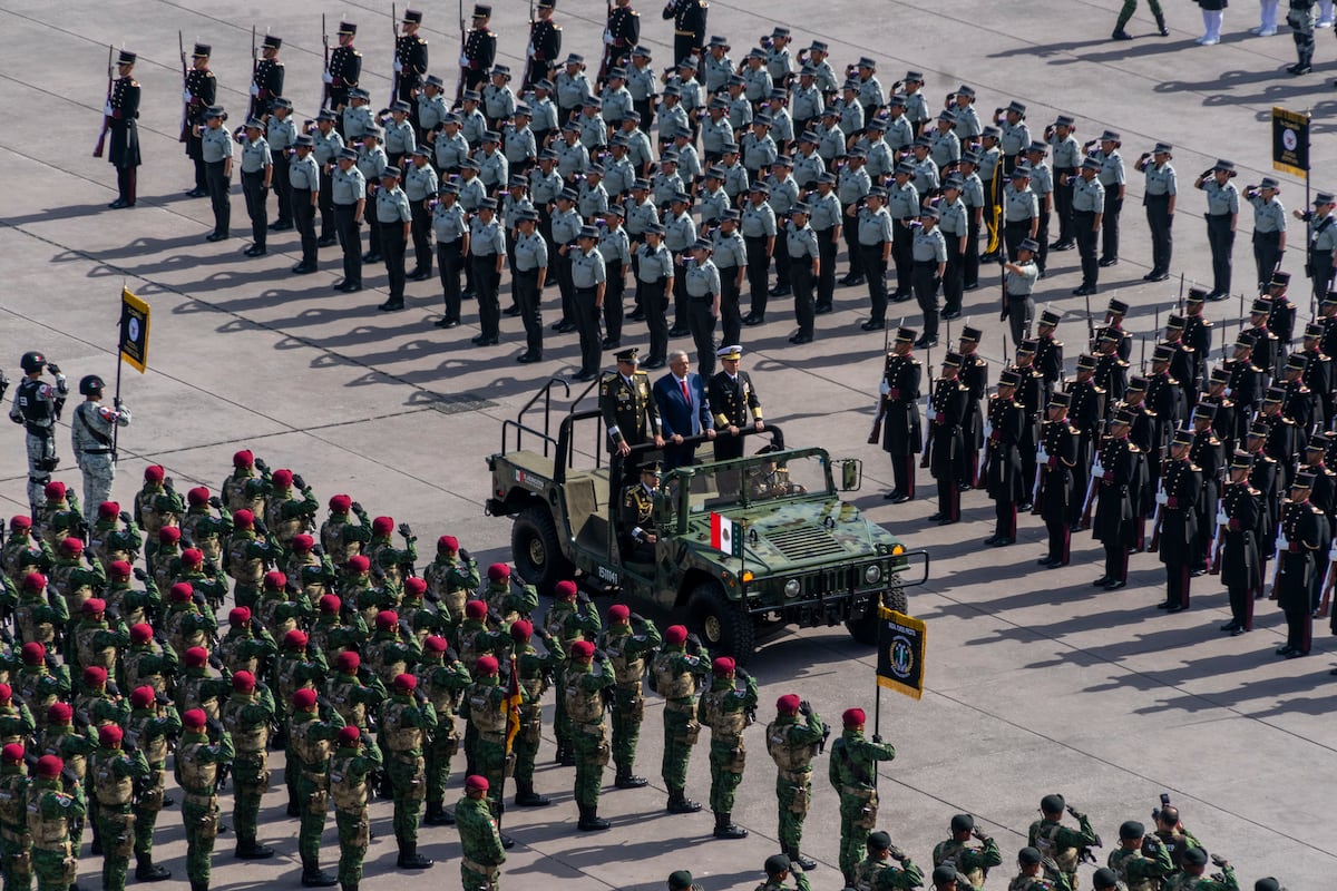 Así fue el desfile militar por la conmemoración de la independencia en ...