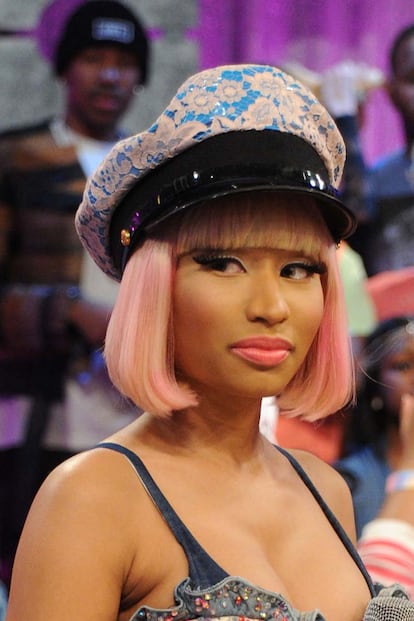 Nicki Minaj cambia de color de pelo como quien cambia de camiseta.