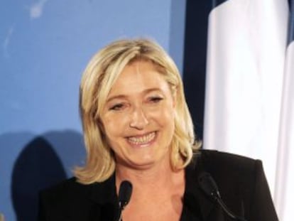 Marine Le Pen celebra su resultado.