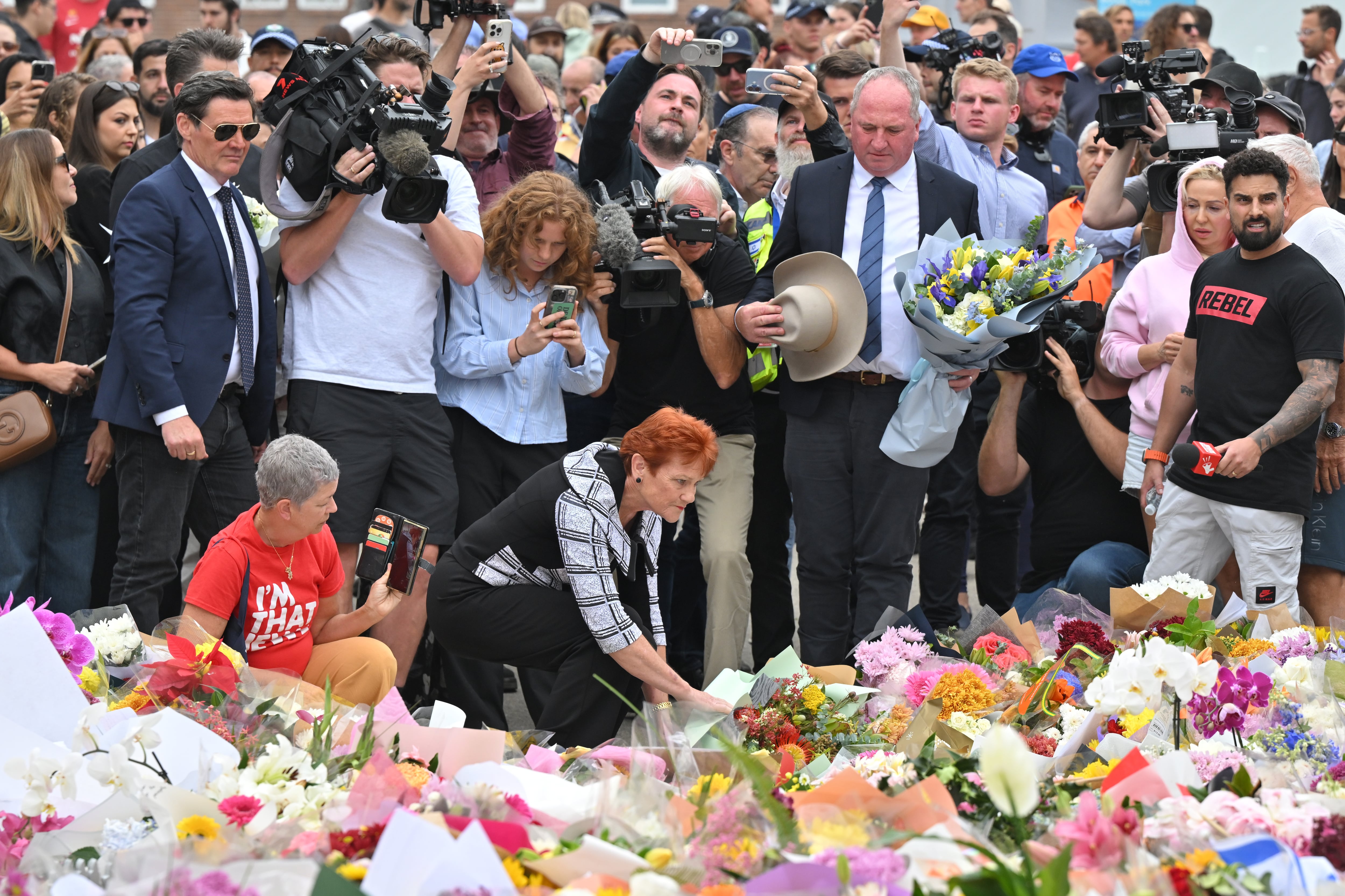 Australia da el primer paso para endurecer la posesión de armas tras el atentado antisemita de la playa de Bondi