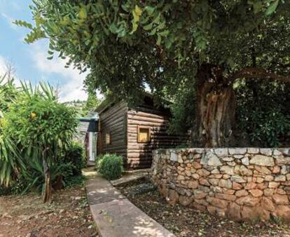 '¿Cuánta casa necesitamos? Thoreau, Le Corbusier y la cabaña sostenible' (Editorial Gustavo Gili, 2019).