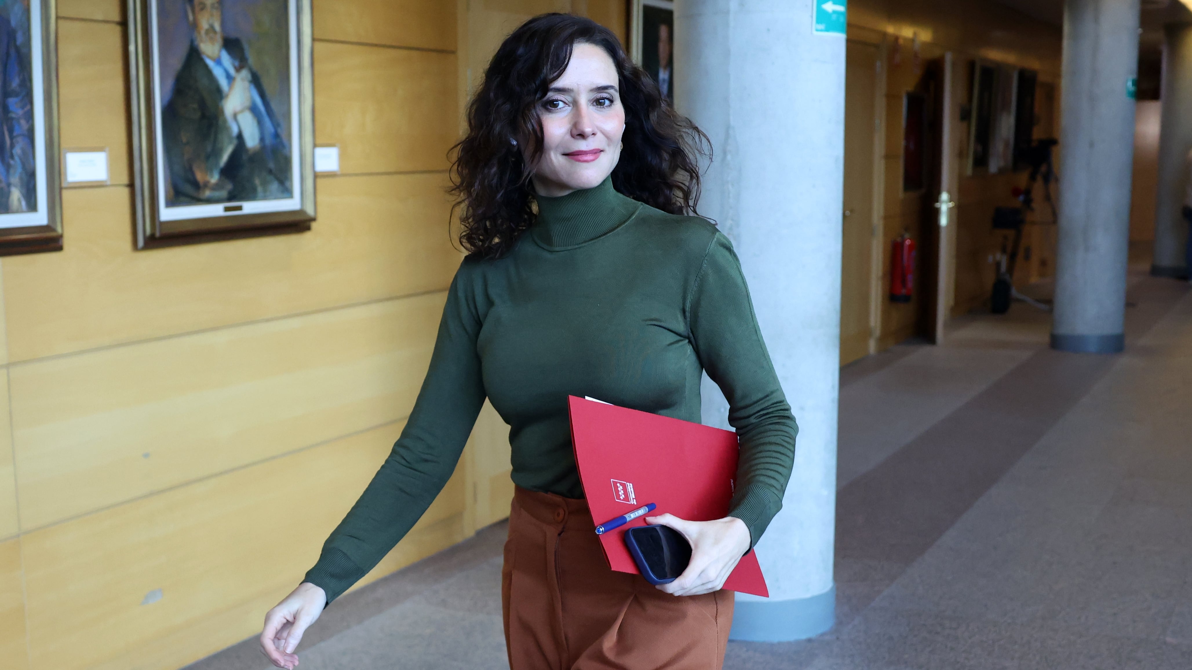 El PP trata de tumbar el relato de la concejala con una cadena de correos que, sin embargo, refuerza el testimonio de la víctima