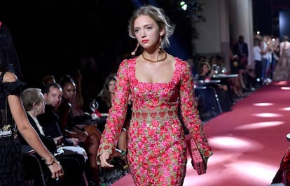 Leonor de Habsburgo, en un desfile de Dolce &amp; Gabbana el 23 de septiembre.