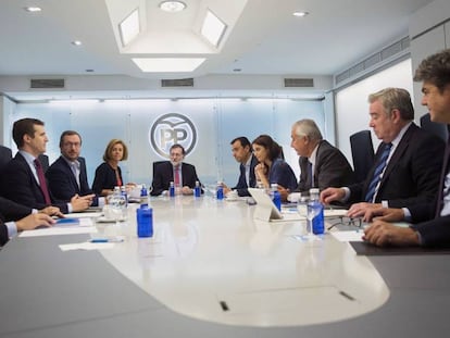 Mariano Rajoy presideix el comitè de direcció del PP.