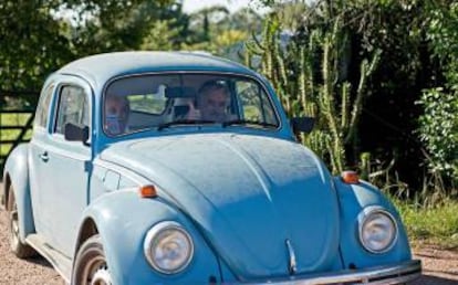 Former president José Mujica was famous for traveling in his old VW Beetle.