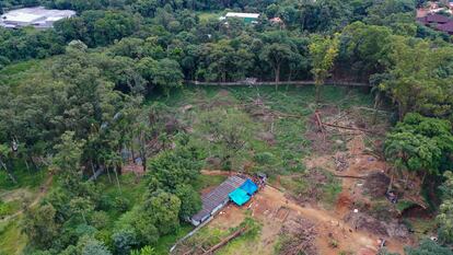 Vista do terreno, já parcialmente desmatado, onde construtora Tenda pretende torres residenciais.