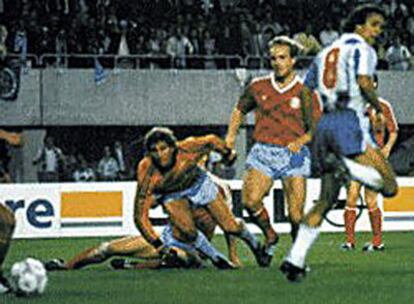 El gol de tacón de Madjer con el Oporto al Bayern en la final de la Copa de Europa de 1987.