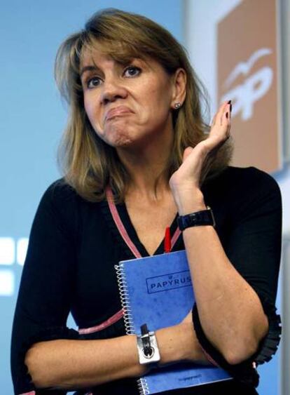 La secretaria general de PP, María Dolores de Cospedal, ayer.