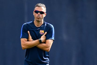 Luis Enrique, entrenador del Barcelona, e una sesión de entrenamiento del equipo el 12 septiembre de 2016.