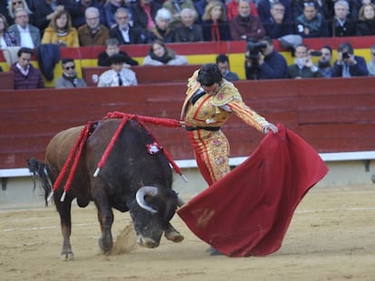 Morante de la Puebla, al natural en uno de sus toros.