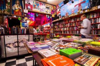 Interior de la librería Polyester, en Melbourne.