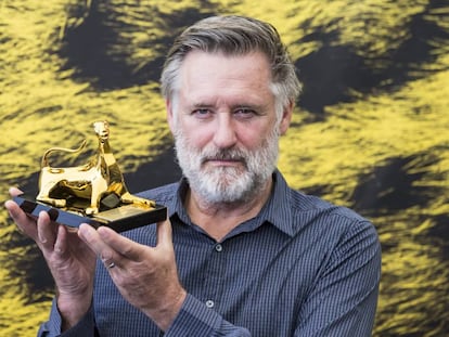 El actor Bill Pullman posa tras haber recibido el premio de excelencia durante la 69&ordf; edici&oacute;n del Festival de Cine de Locarno. 