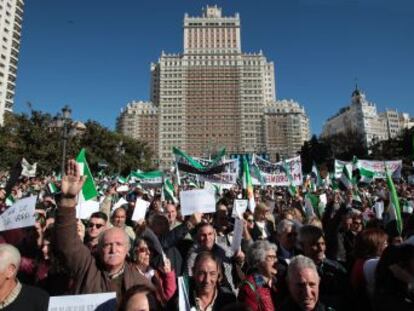 Extremadura lleva décadas soportando la lentitud, los retrasos, las averías y la falta de prestaciones de unas líneas de ferrocarril  malas y caras 