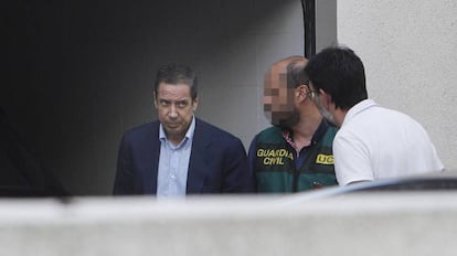 Eduardo Zaplana ha sido detenido por blanqueo de capitales, malversación, prevaricación y cohecho. 