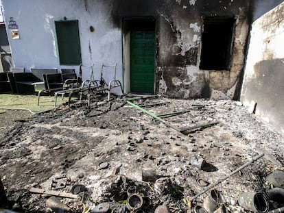 Una vivienda devastada por el incendio forestal de Gran Canaria, en el barrio rural de Coruña (Artenara).