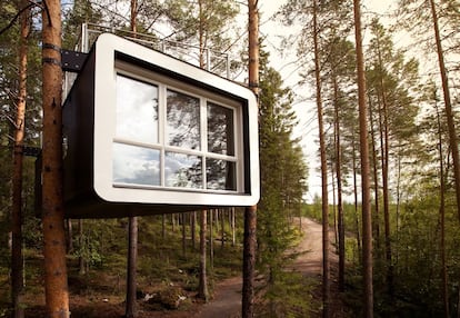 Tha Cabin (La cabaña) tiene capacidad para dos personas. Fue diseñada por Marten Cyrén y Gustav Cyrén en 2010.