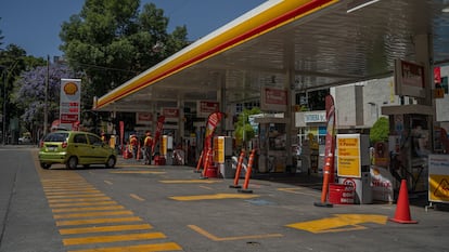 Una gasolinera Shell en Ciudad de México, en 2022.