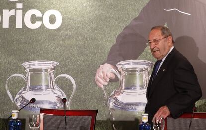 El exjugador del Real Madrid Francisco Gento durante el foro Gento:La Galerna del Cantábrico, que se celebró en Madrid en mayo de 2016.