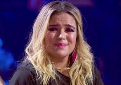 Karol G, emocionada, en un programa de 'La Voz' en 2019.