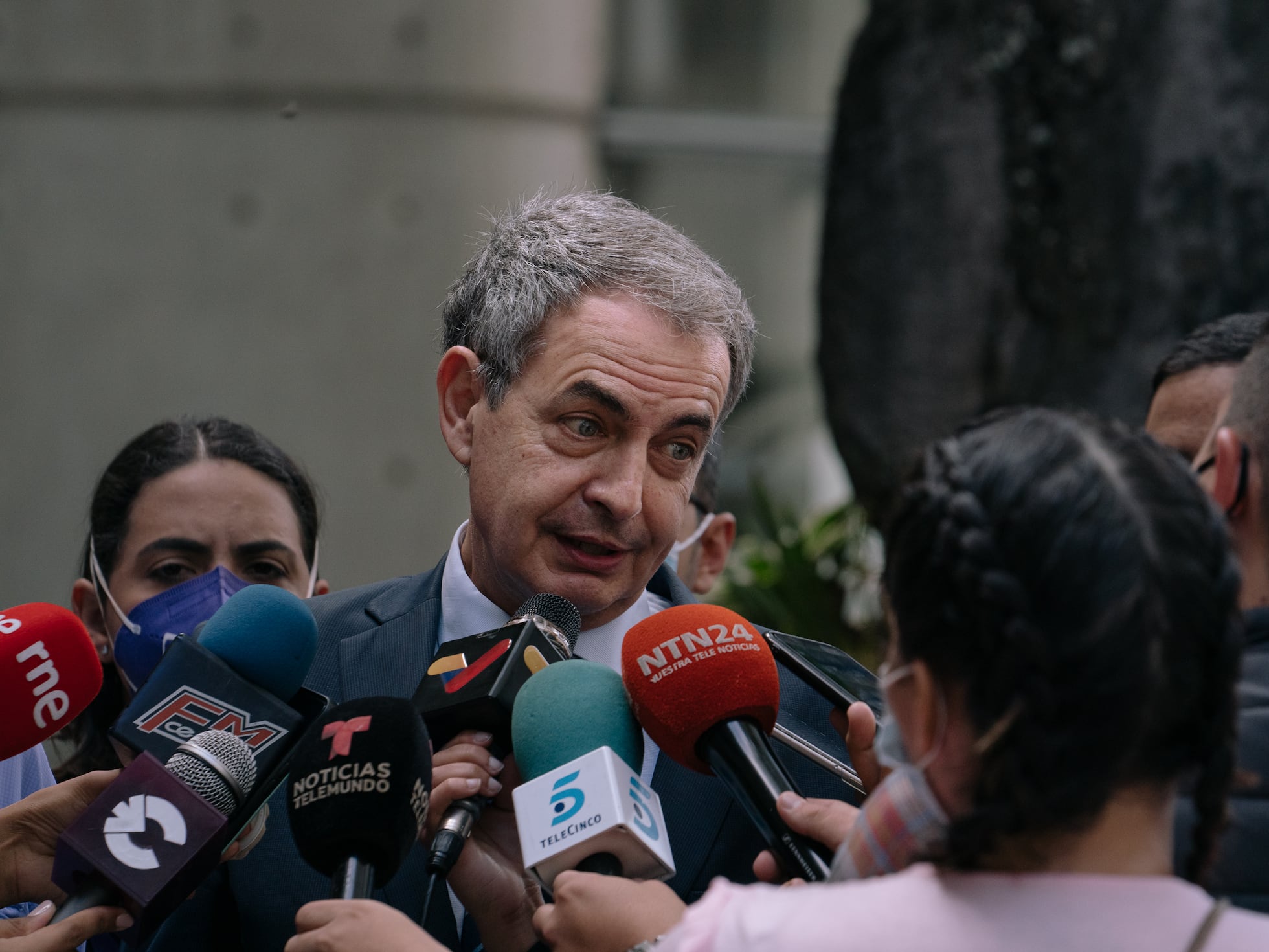 La Audiencia Nacional rechaza una querella contra Zapatero por delitos de lesa humanidad y torturas en Venezuela | España | EL PAÍS