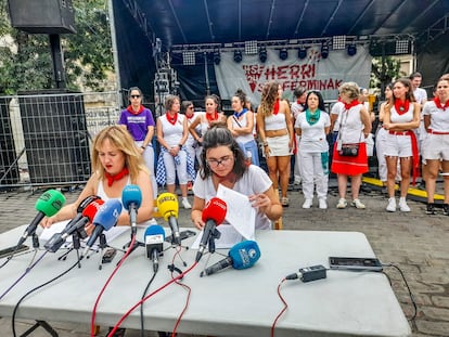 El Movimiento Feminista en la rueda de prensa de este martes en Pamplona.