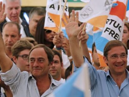 D'esquerra a dreta, Pablo Portas (CDS) i Pedro Passos Coelho (PSD), en plena campanya electoral.