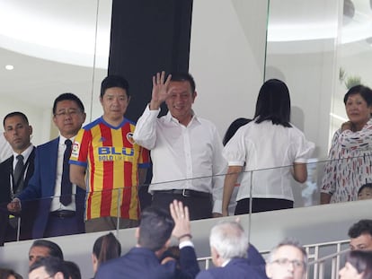 Peter Lim, en su palco de Mestalla.