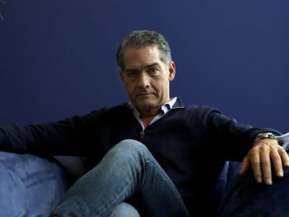 El escritor escocés Philip Kerr.