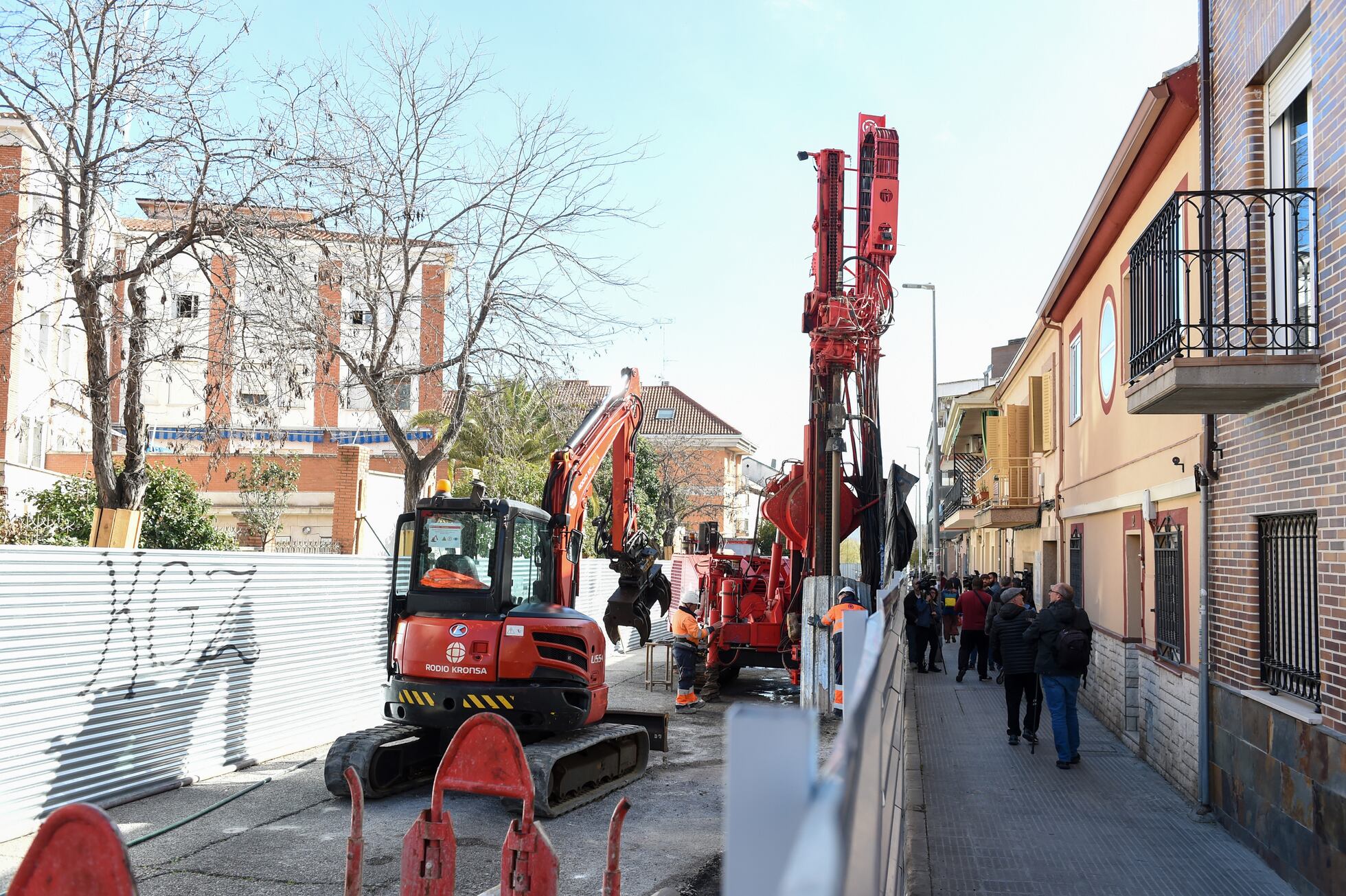 El fracaso de las obras para salvar la línea 7B de Metro: el túnel se ...