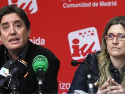 Luis Garcia Montero y  Raquel L&oacute;pez esta ma&ntilde;ana en el Ateneo. 