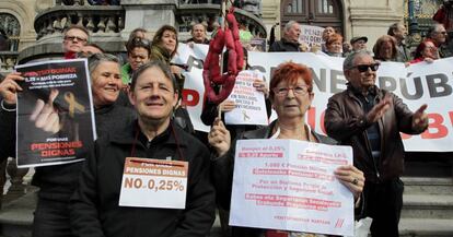 Concentraci&oacute;n de pensionistas en Bilbao.