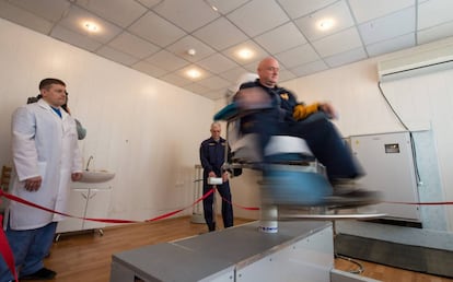 Scott Kelly, en una sesión de entrenamiento previa a su partida a la Estación Espacial Internacional.