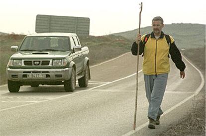 Juan Ángel Armada, que ha llegado hoy a Ciudad Real, ya ha recorrido 500 km de los 1.300 que separan ambos puntos.