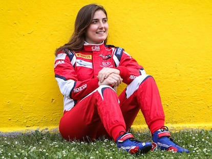 Tatiana Calderón, uma mulher quebrando o tabu na F1.
