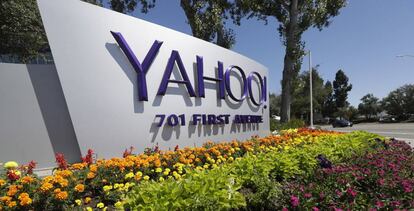 Un cartell de Yahoo, a la seu de la companyia a Califòrnia.