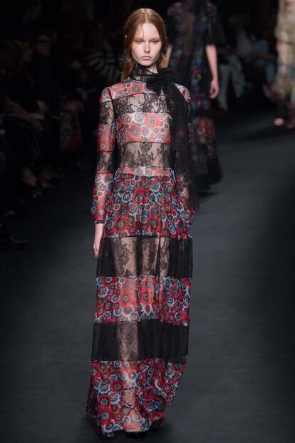 desfile valentino otoño invierno 2015 2016 paris fashion week