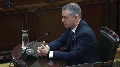 Captura de la señal institucional del Tribunal Supremo del lehendakari Iñigo Urkullu, durante su declaración.