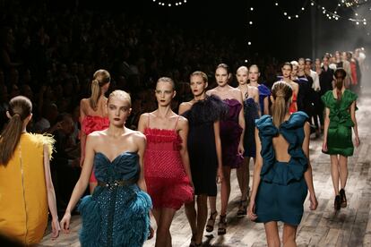 Un desfile de Lanvin en octubre de 2009, en París.