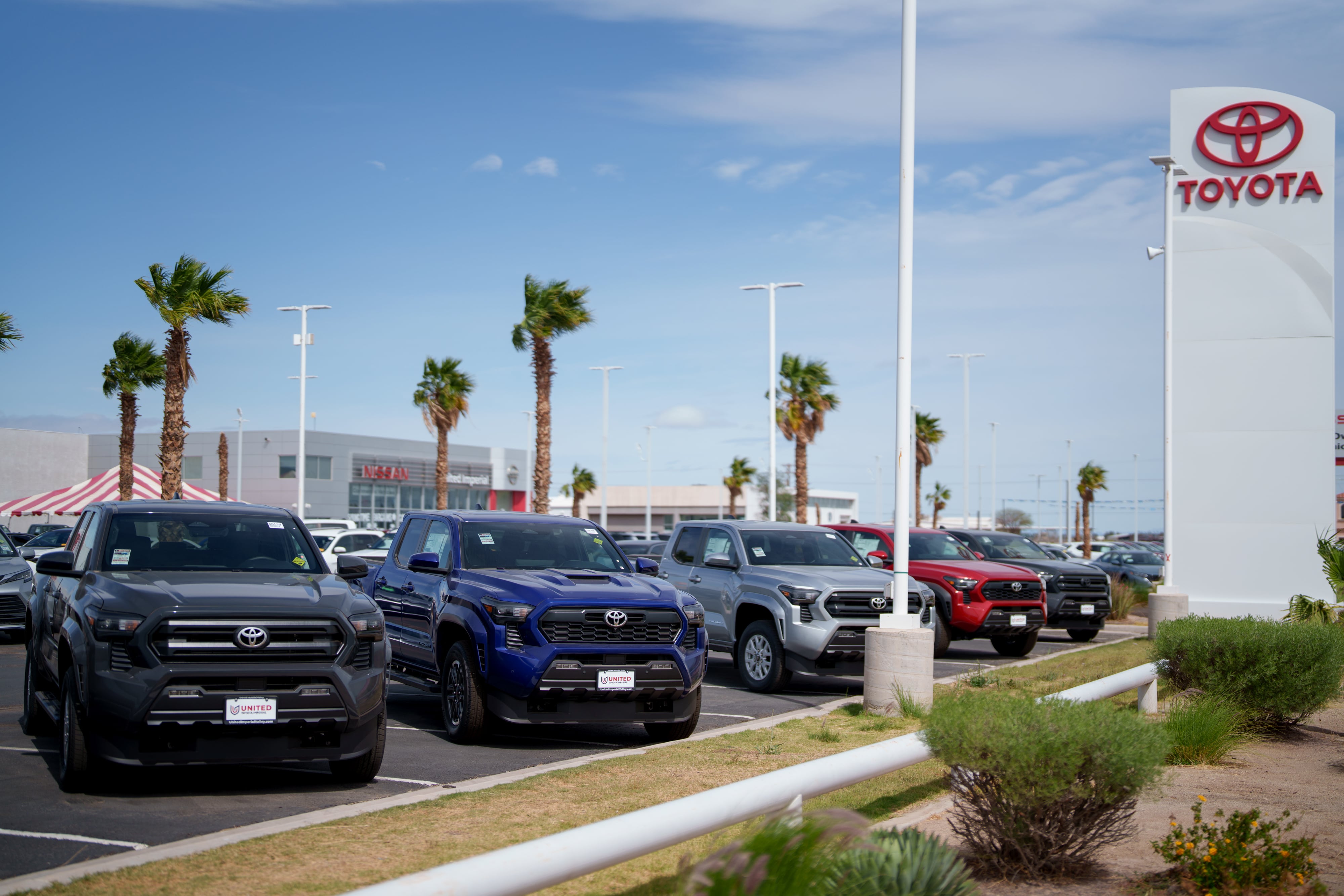 Vehículos de Toyota a la venta en El Centro, California.