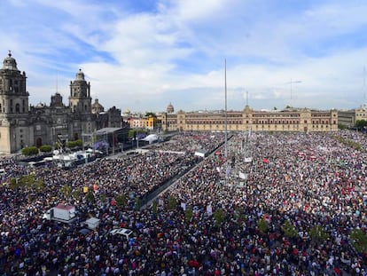 Vista del Zócalo durante el discurso de López Obrador este lunes.