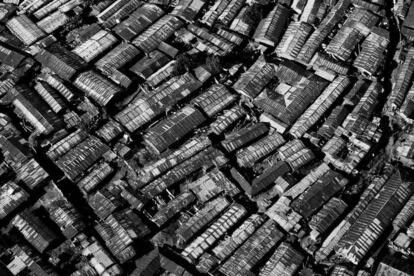 Fotografía de la serie <i>Kibera, the shadow city/Kibera, La ciudad de las sombras,</i> 2007, de Christian Als.