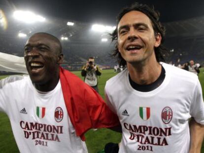 Seedorf e Inzaghi, en 2011 cuando eran jugadores del Milan. 