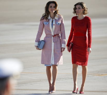 Siempre se las ha comparado, en noviembre de 2015 Letizia y Rania se reunieron en Madrid, durante la visita de los reyes jordanos.