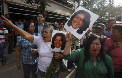 Marcha en repulsa del asesinato de Cáceres, el jueves en Tegucigalpa.