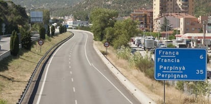 En la imagen, tramo de la AP-7 en la frontera francesa.