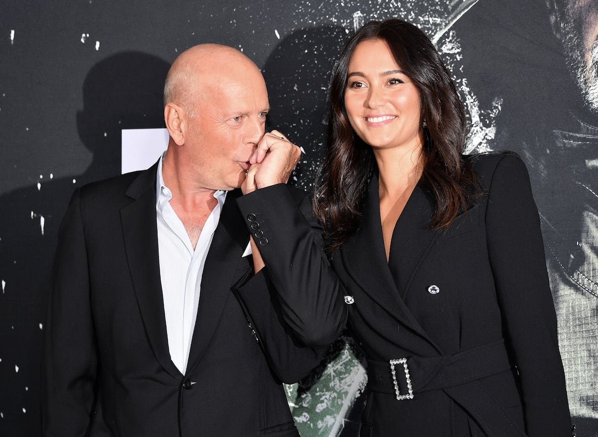 La esposa de Bruce Willis actualiza el estado de salud del actor: está perdiendo el lenguaje y el cerebro le falla