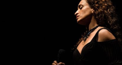 La cantante Noa en una presentación en Roma, el 17 de febrero de 2013.